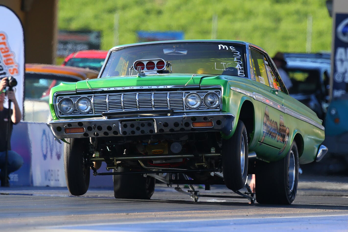 GREEN FING 1964 PLYMOUTH FURY GASSER AT DAY OF THE DRAGS – VIDEO