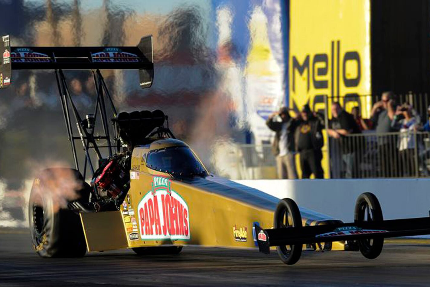 HOW TO DRIVE A 3.6-SECOND TOP FUEL CAR – VIDEO