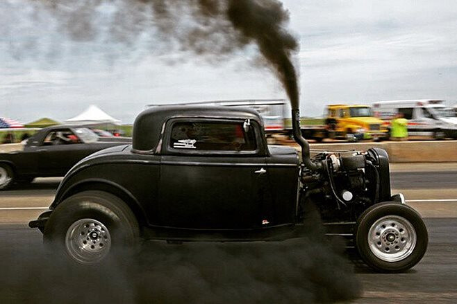 NITROUS-FED TWIN-TURBO DIESEL ’32 COUPE AT EAGLE FIELD DRAGS, CALIFORNIA – VIDEO