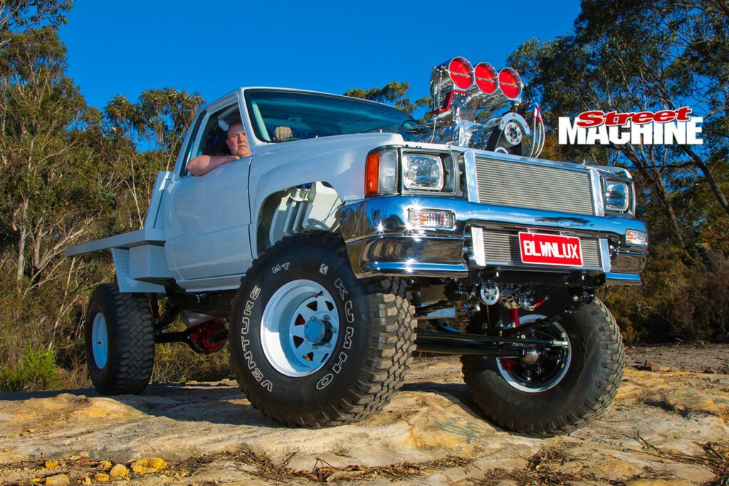 TOYOTA HILUX PACKING A BLOWN & INJECTED 540-CUBE BIG-BLOCK CHEV