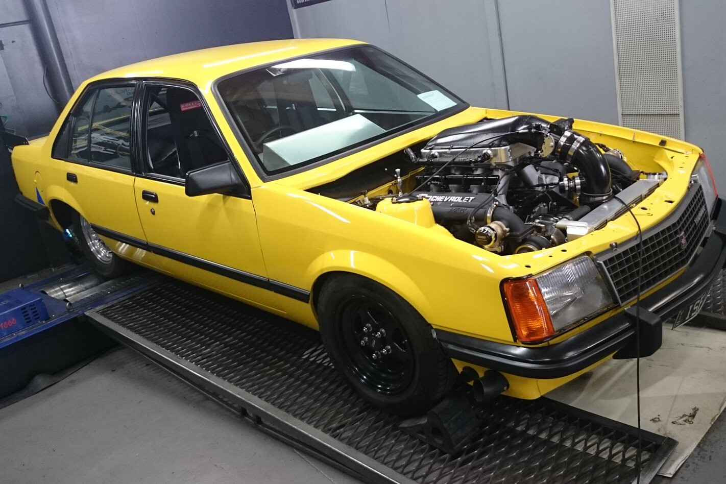 TWIN-TURBO COMMODORE ISFAIR MAKES OVER 1000RWHP