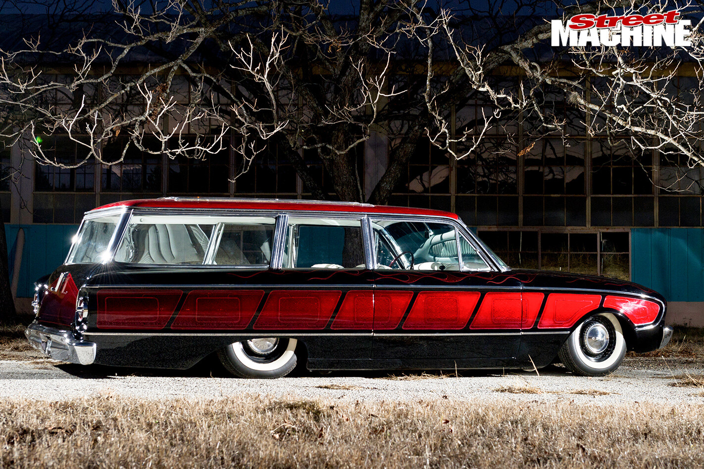 1961-Ford -Falcon -Wagon -side