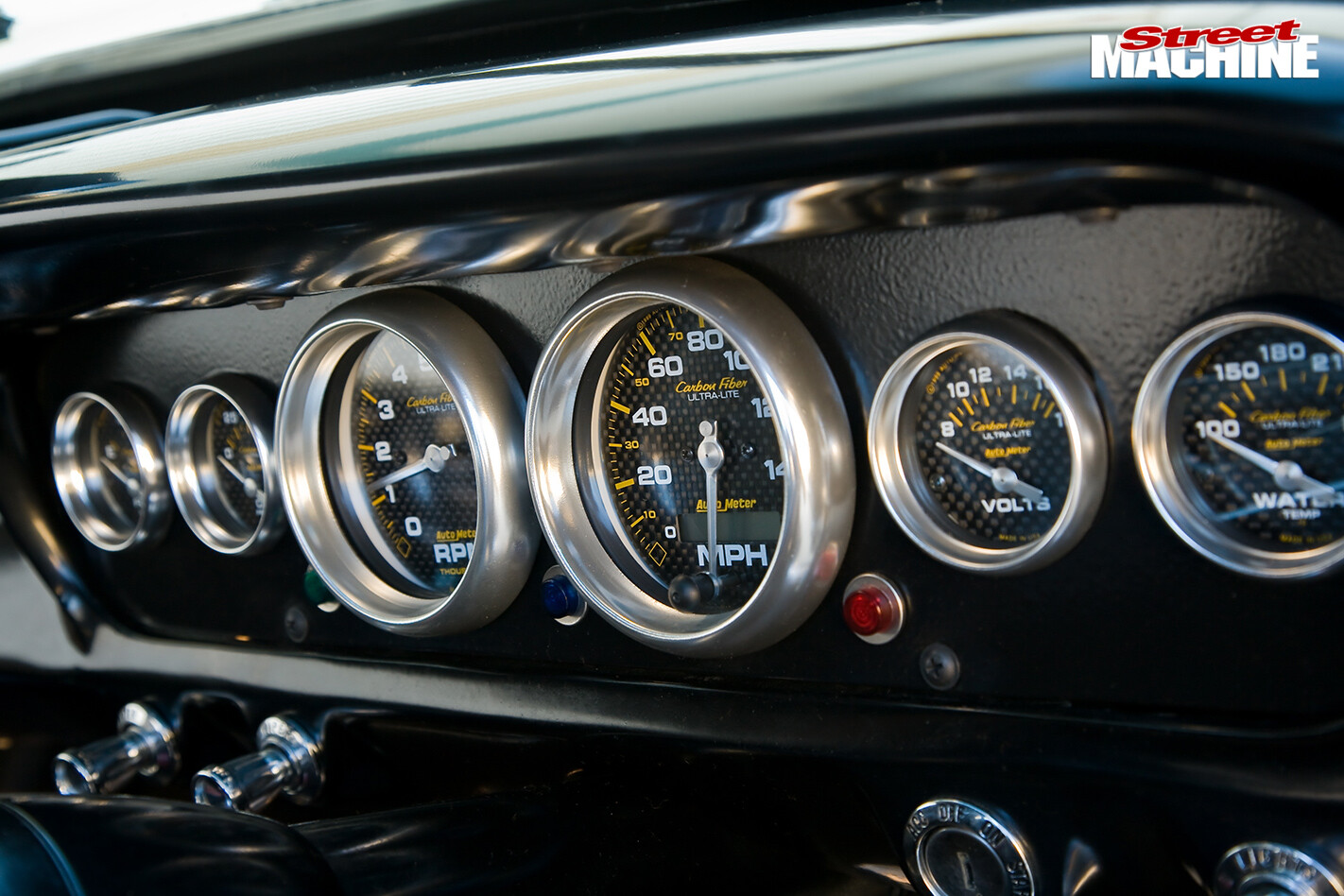 1966-FORD-MUSTANG-GT350H-FASTBACK-dash