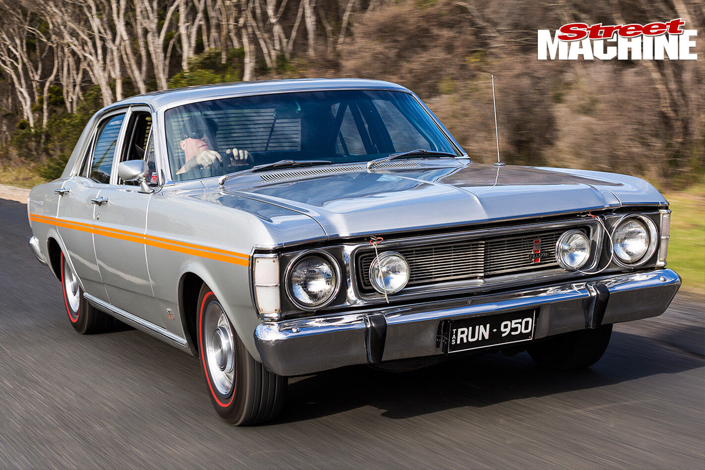 1970-Ford -XW-Falcon -onroad -front