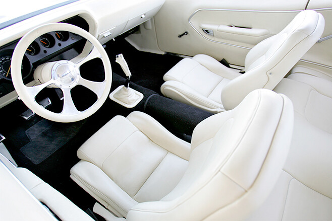 1970 Plymouth Barracuda interior