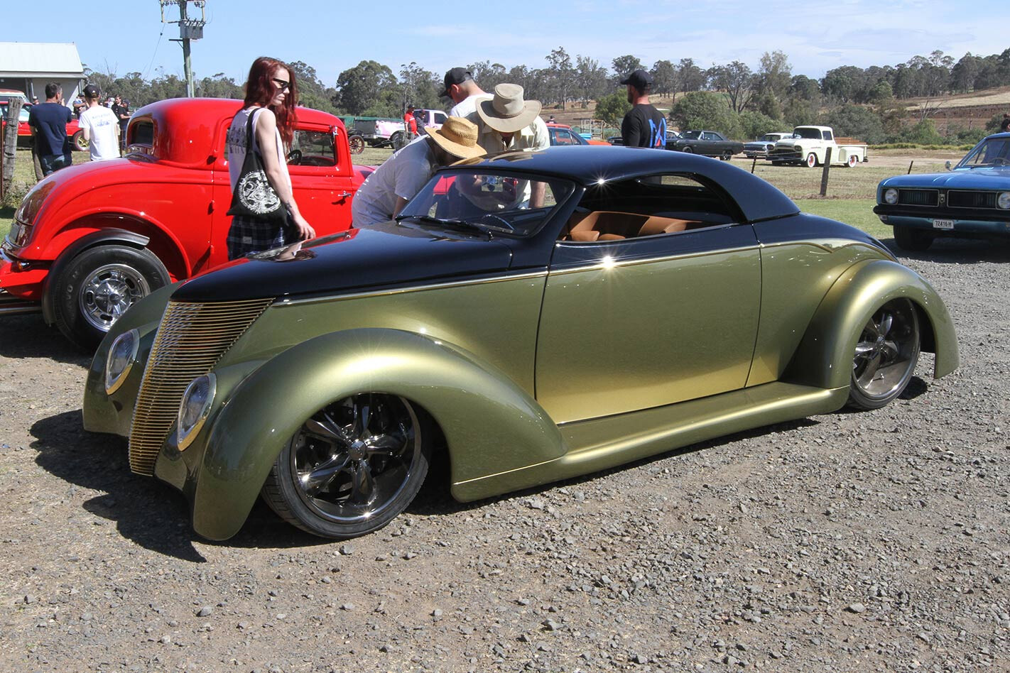 1937 Ford Roadster