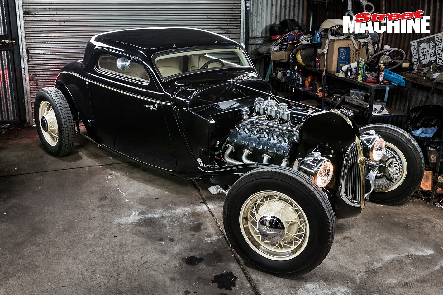 32 Ford Coupe Hot Rod V12
