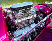 1934 Ford coupe engine