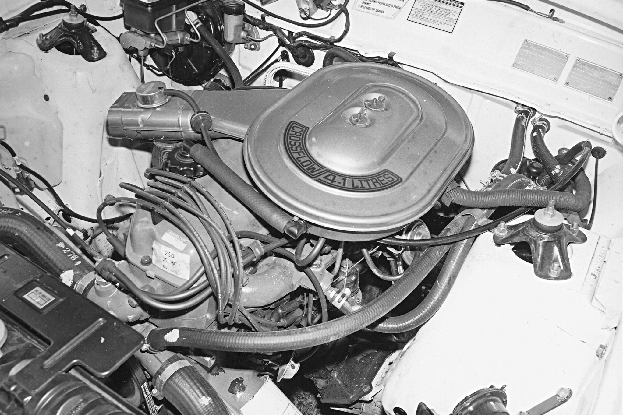 Street Machine Features Ford Xc Falcon Engine Bay
