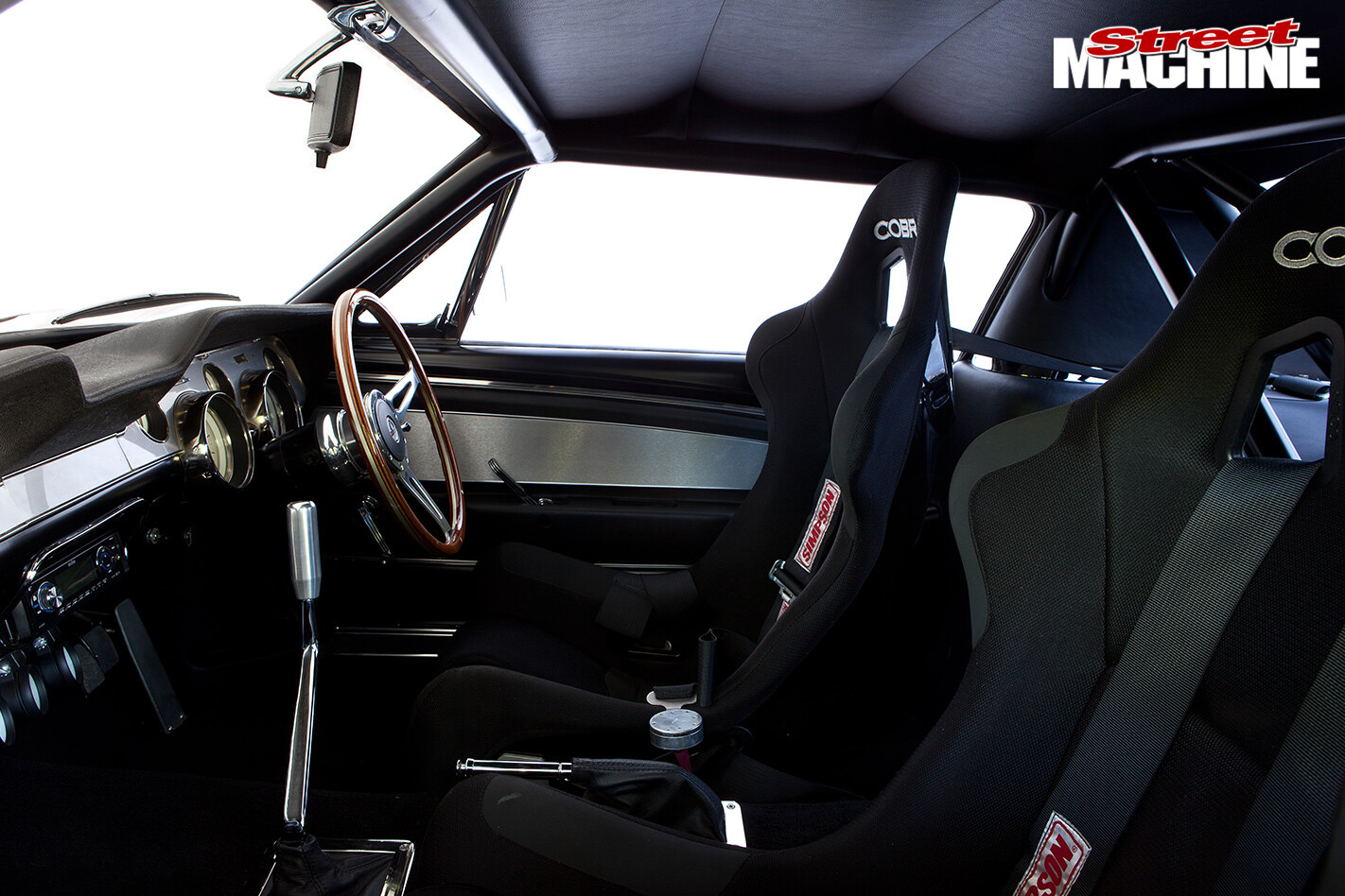 800HP-1967-FORD-MUSTANG-FASTBACK-GT-350-interior