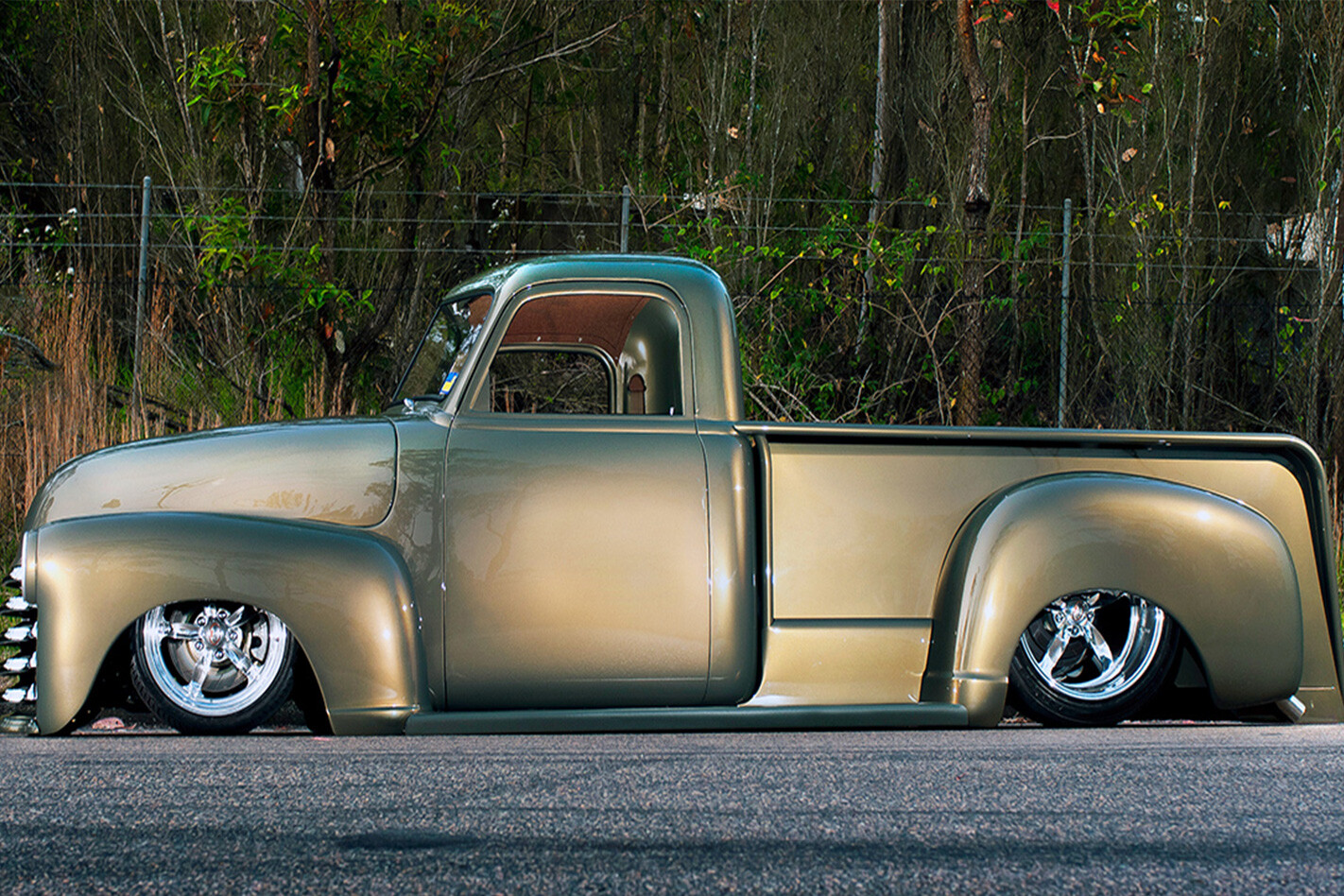 AARON GREGORY’S ’51 CHEVY PICK-UP side profile
