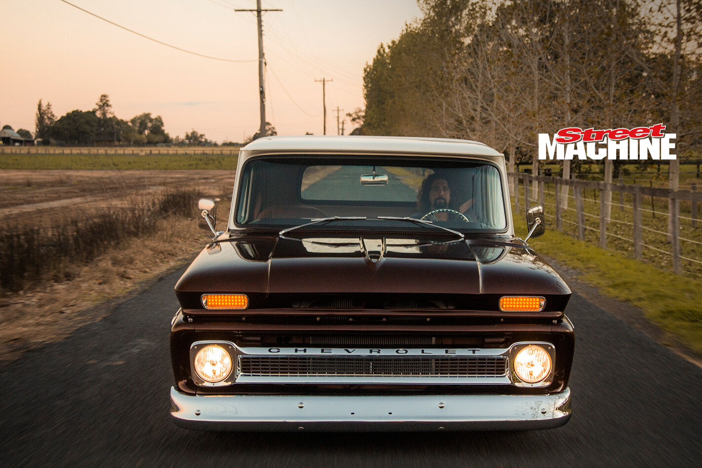 Chevy C10 Pick Up Custom Low LS1 4