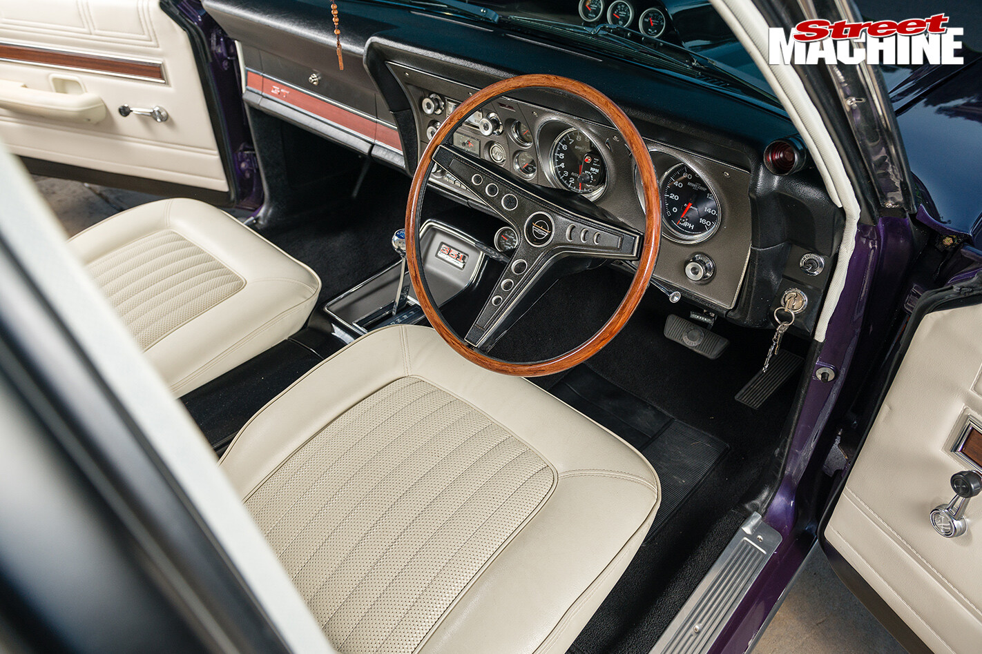 CHRIS GAUCI S 1969 FORD FALCON XY GT interior