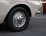 Chrysler AP6 Valiant wheel