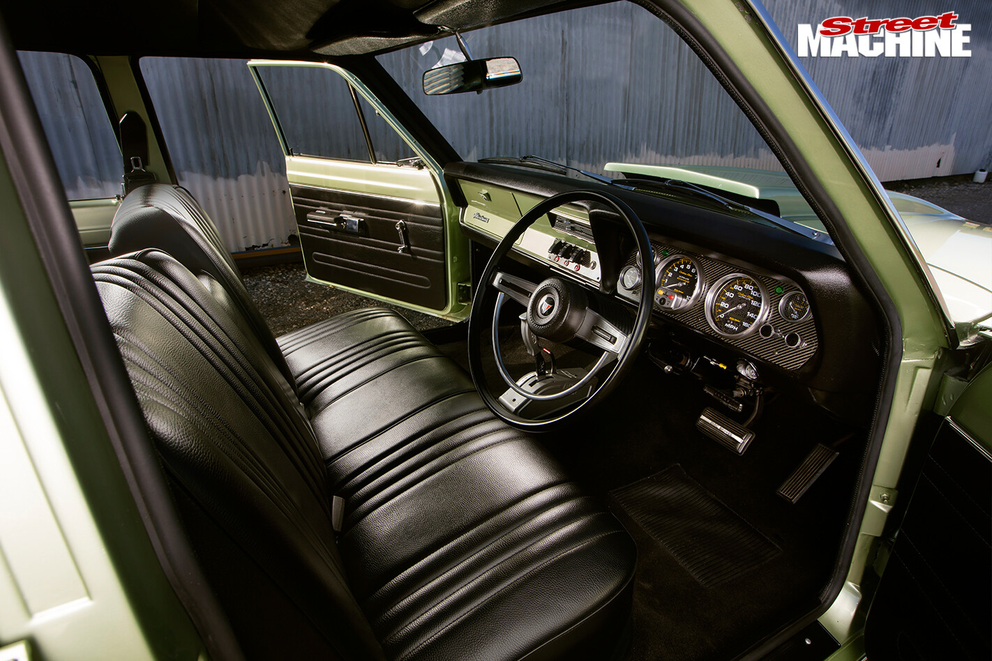 Chrysler -valiant -wagon -interior -front