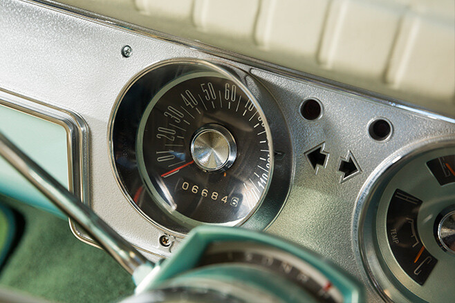 Chrysler VC Valiant gauges