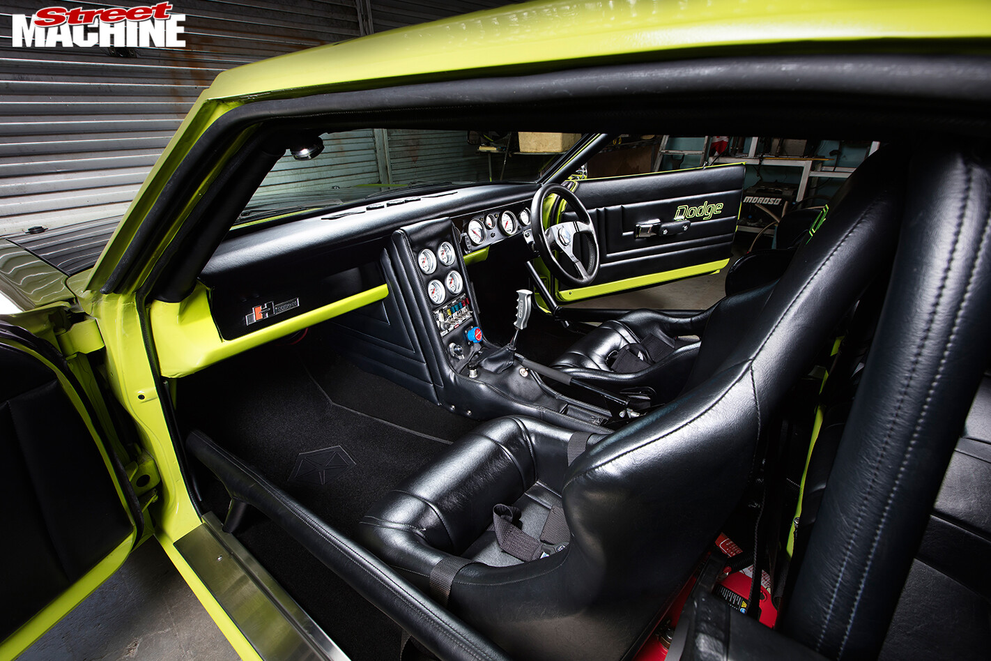 Dodge -Dart -interior -passenger