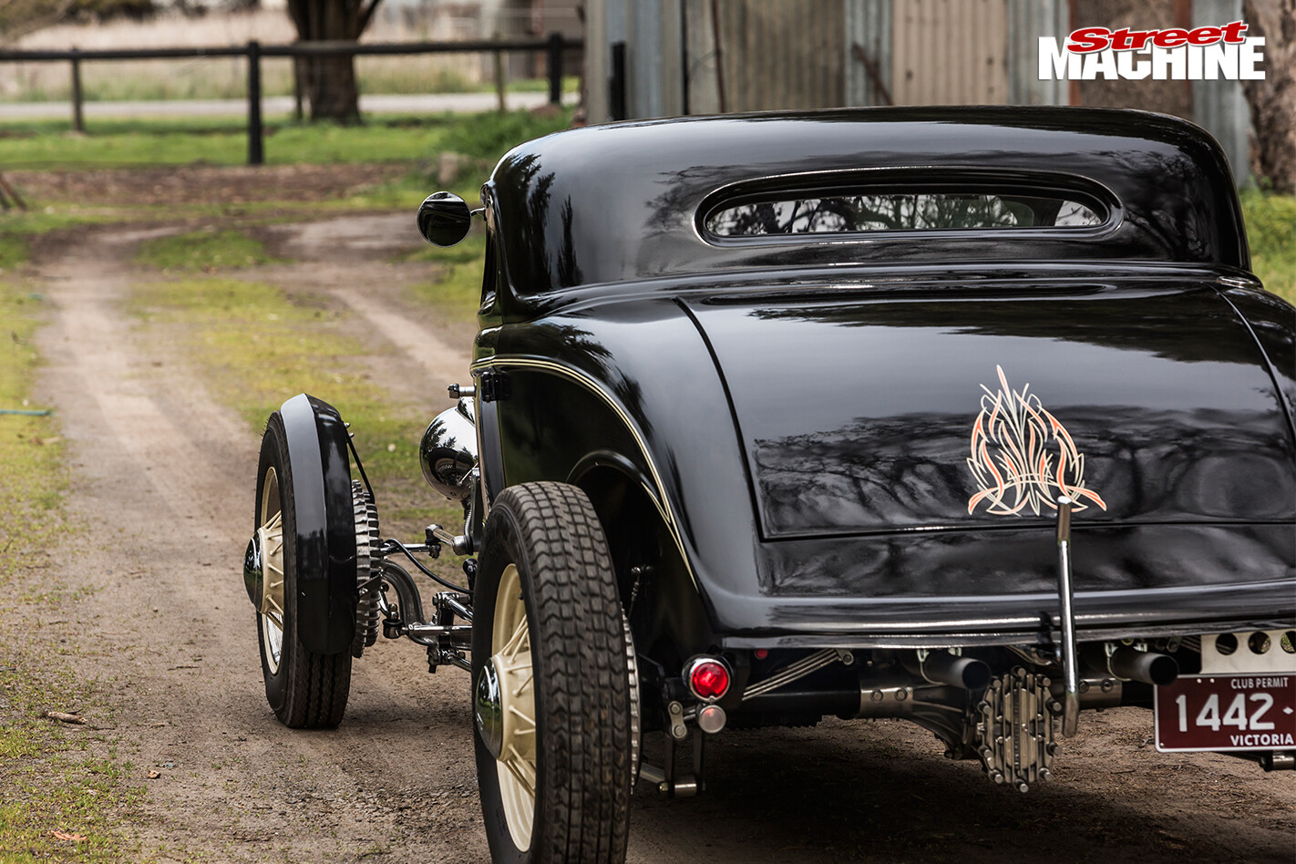 Ford -coupe -rear -onroad