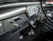 Ford F100 dash