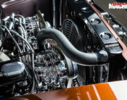 Ford -falcon -engine -detail -2