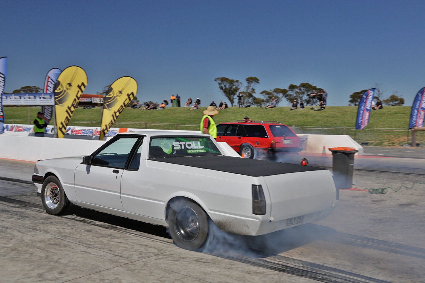 Ford -falcon -xf -ute -drag -challenge -2