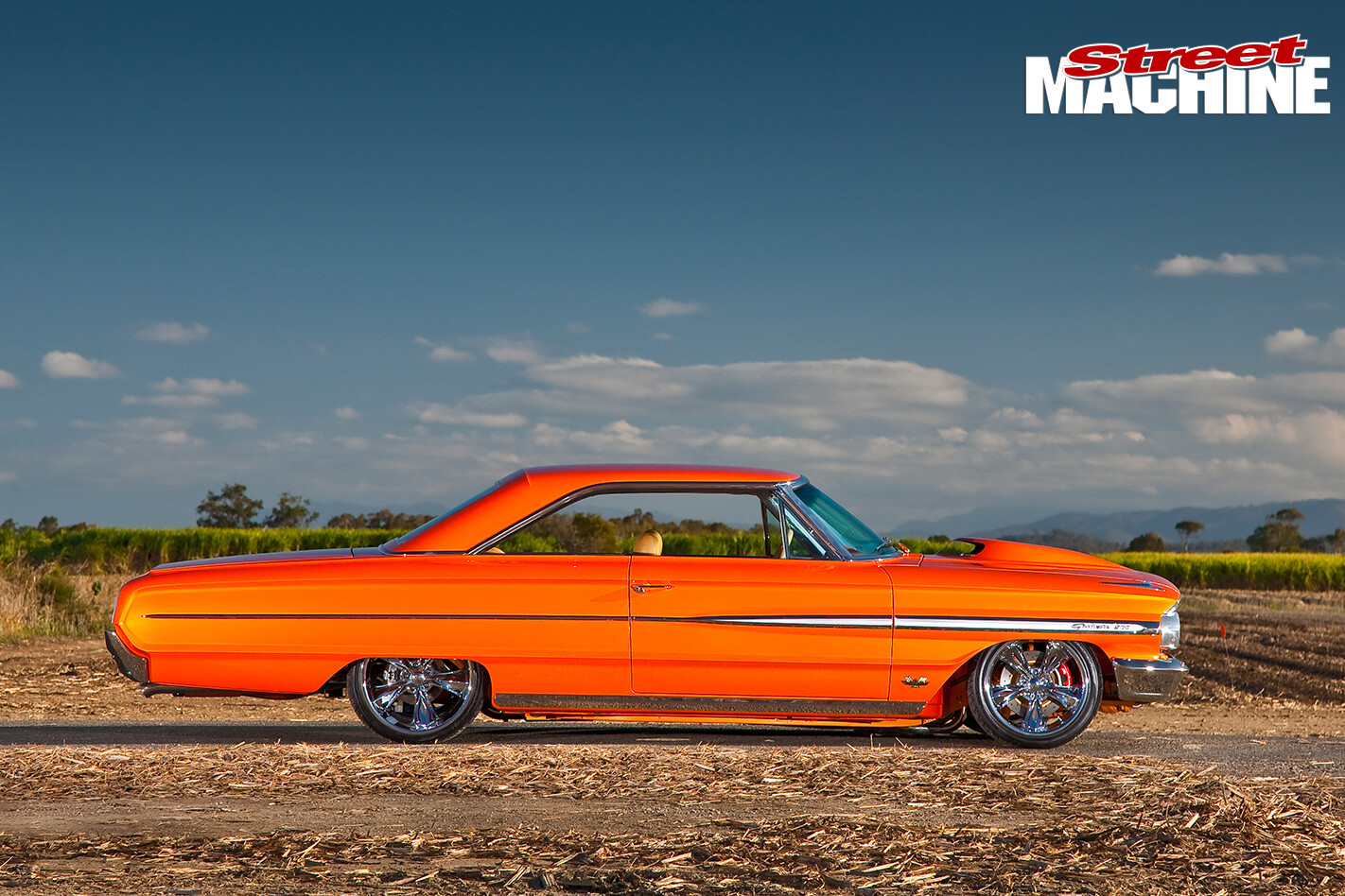 Ford -Galaxie -500-side -view