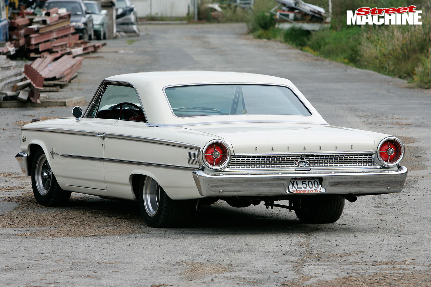 Ford Galaxie XL500 rear