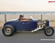 Ford Model A roadster onroad