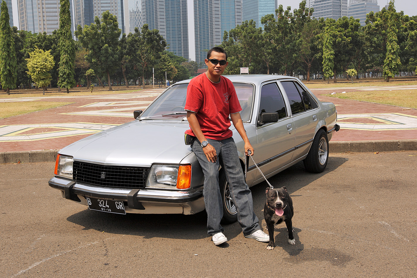 Holden Commodore in Jakarta