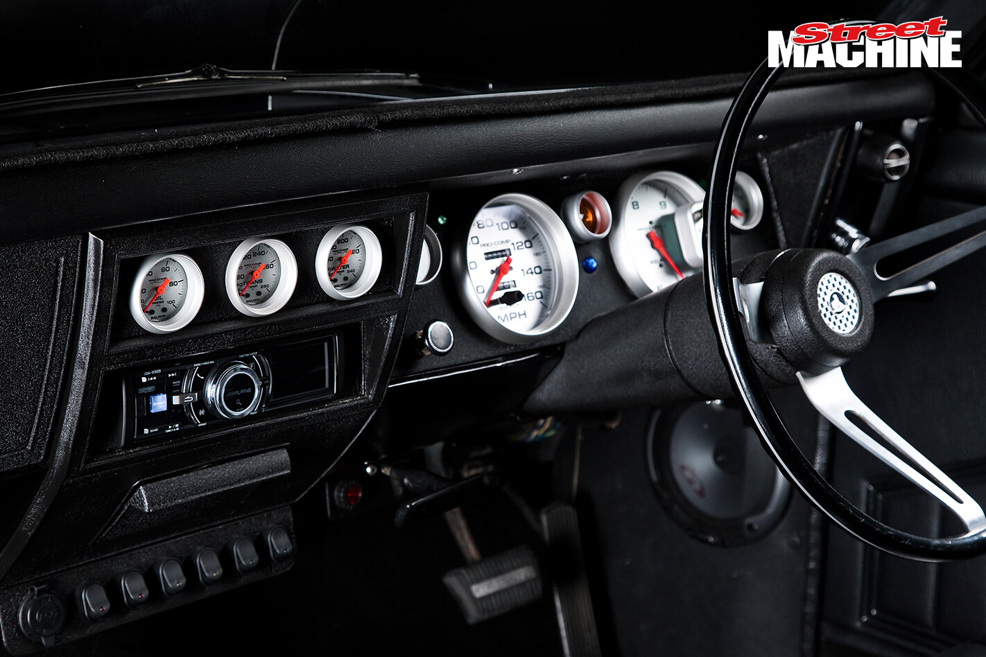 Holden HG Monaro GTS 355 V8 Interior 1