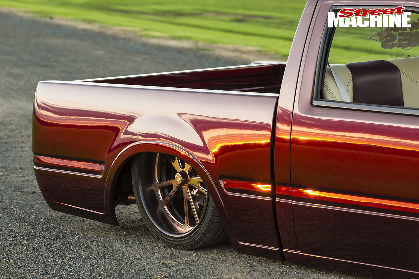 Holden -Rodeo -slammed -rear -wheel