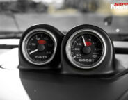 Holden VE Calais gauges