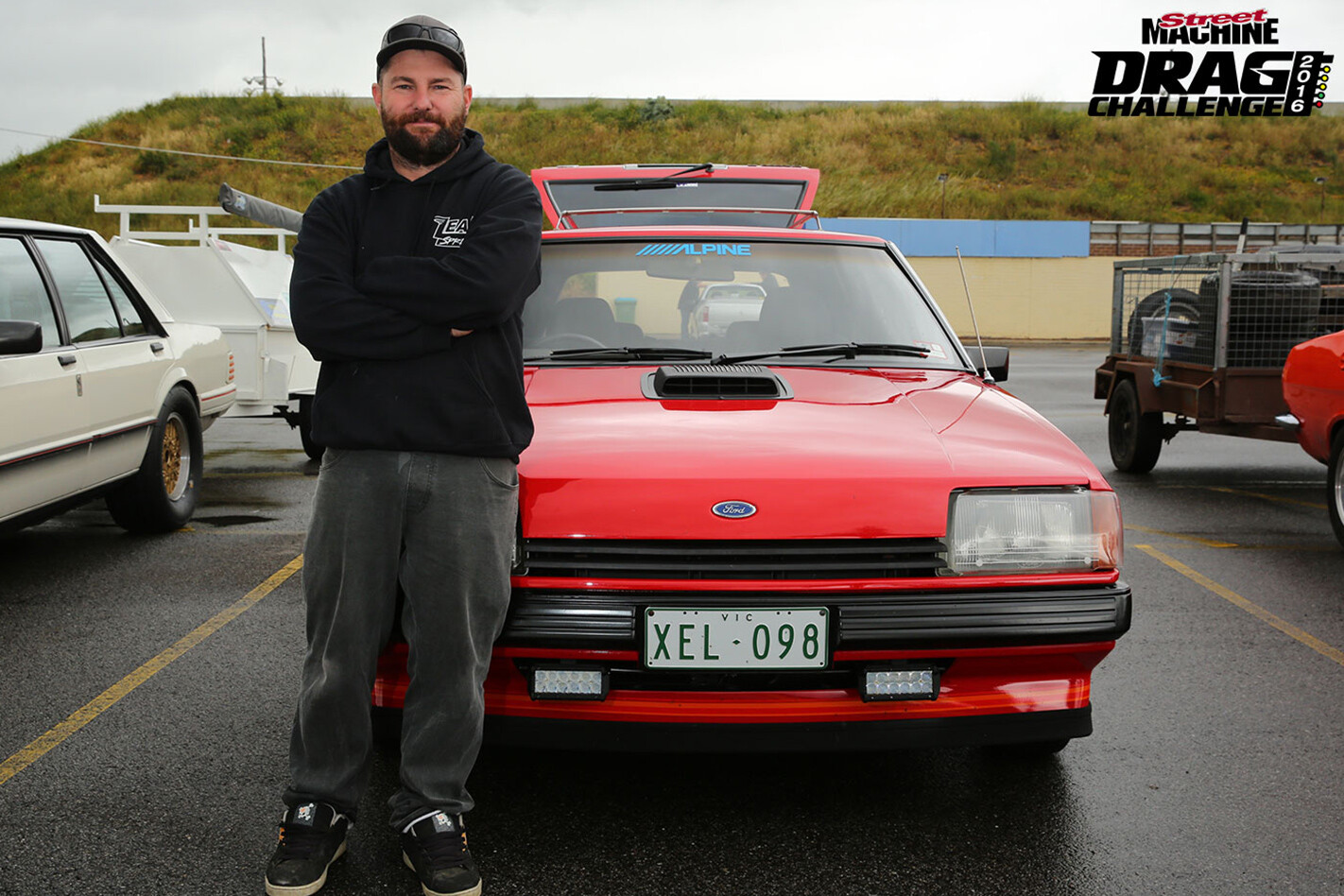 L98-XE-FORD-FALCON-SLEEPER-owner