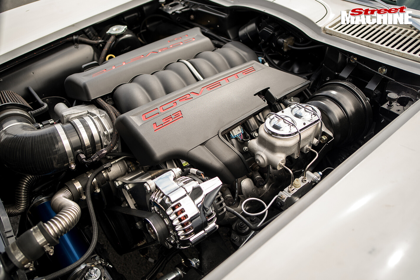 LS3-POWERED-1964-CHEVROLET-CORVETTE-engine