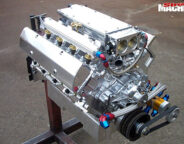 Mitsubishi Magna engine