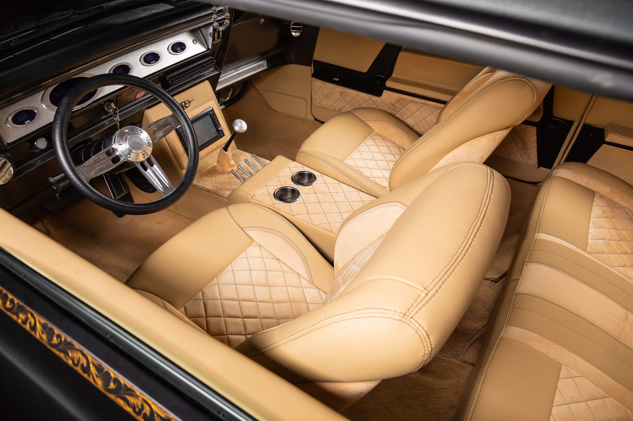 Street Machine Features Mark Sullivan Buick Riviera Interior 2