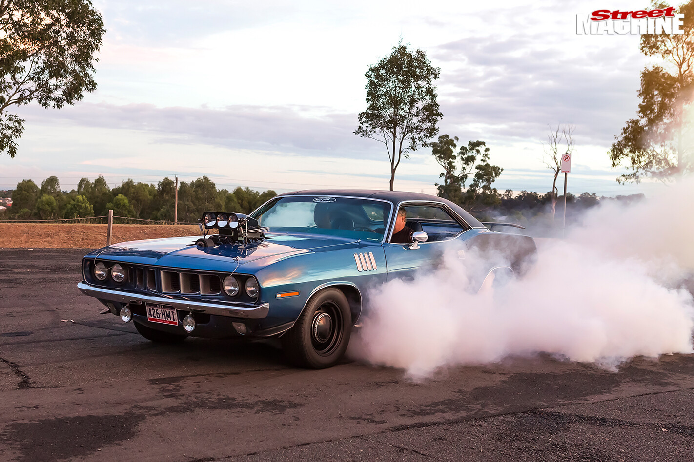 Plymouth -barracuda -burnout