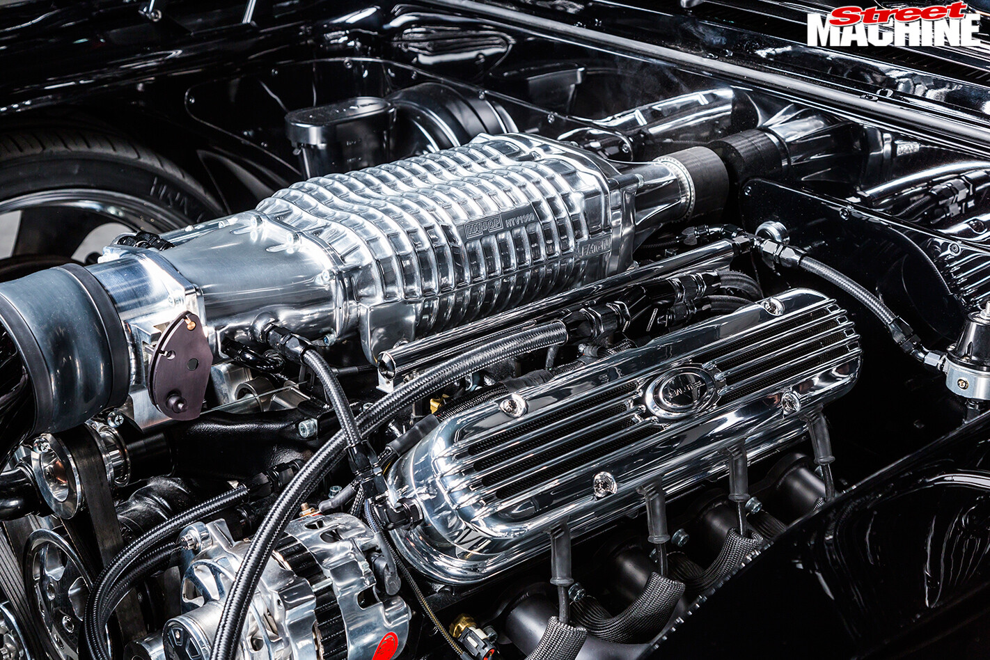Pontiac -Laurentian -engine -detail -2