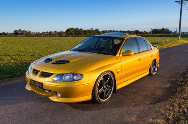 Dylan Matwijow's VX Commodore