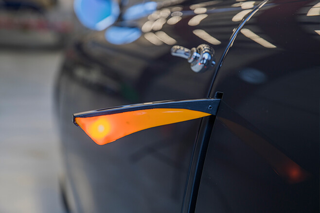 shoebox ford coupe indicator