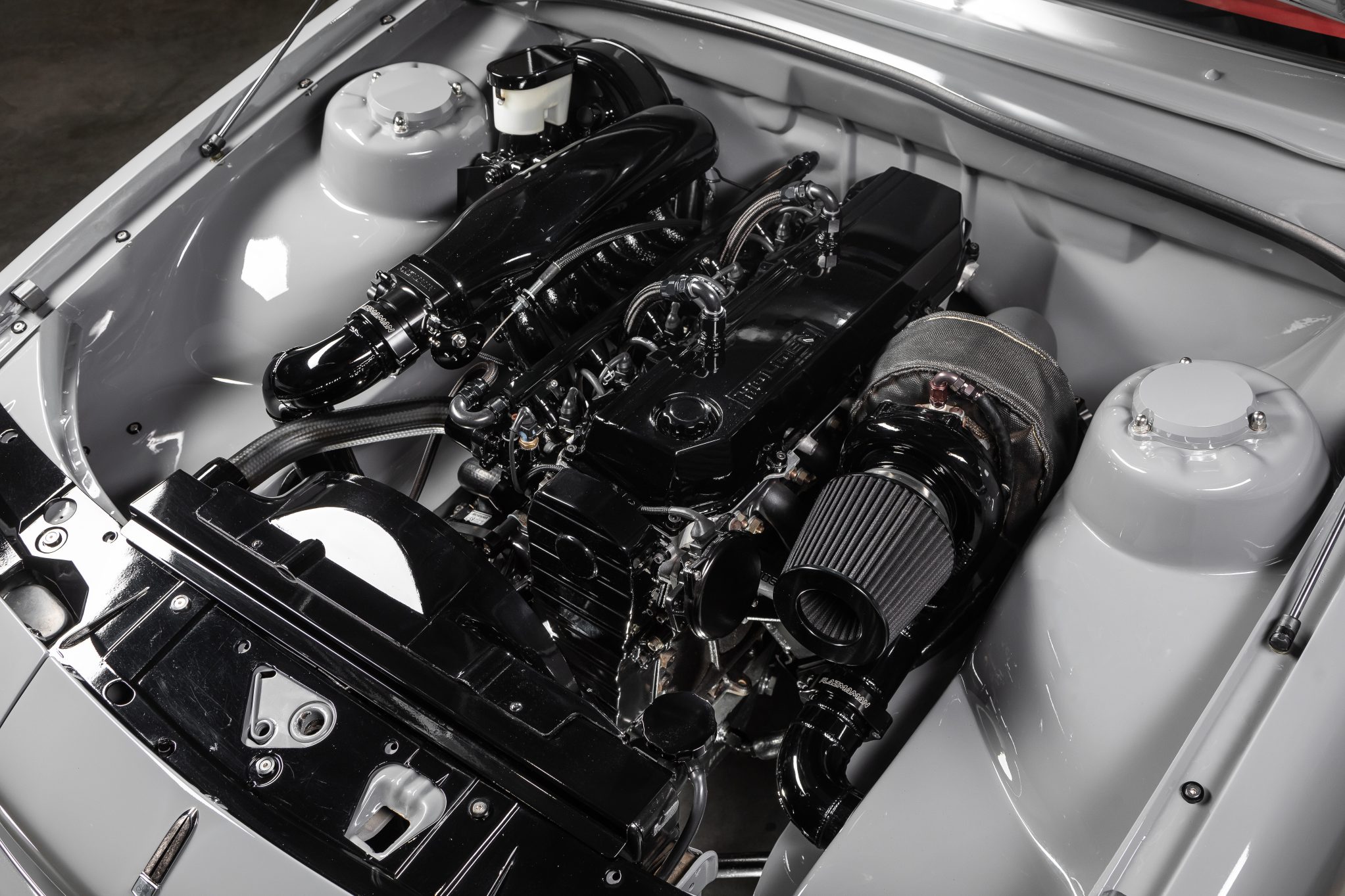 Street Machine Features Stefan Tomevski Vl Commodore Thekng Engine Bay 3
