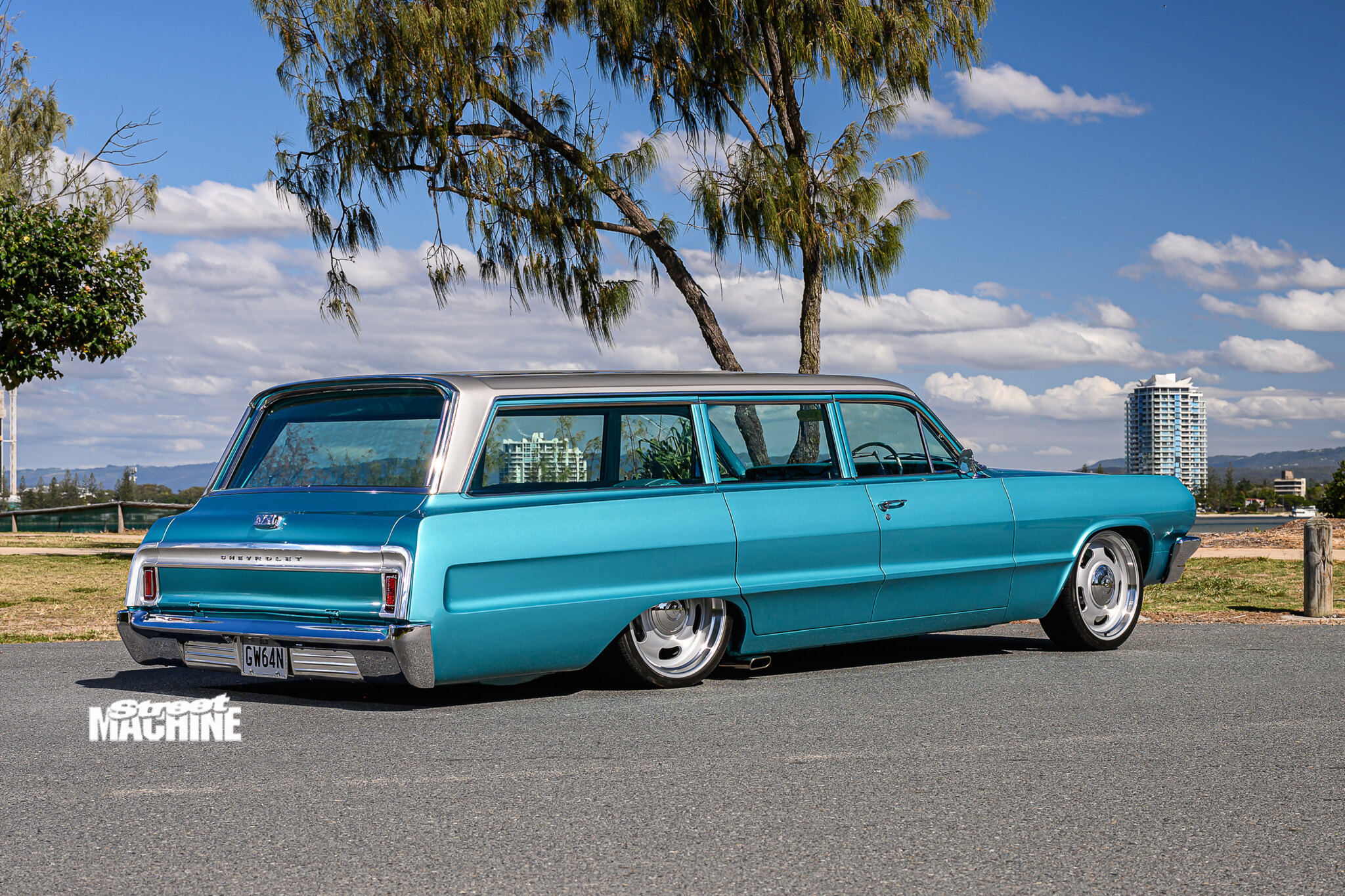 Bagged, Top 60 1964 Chev Impala wagon