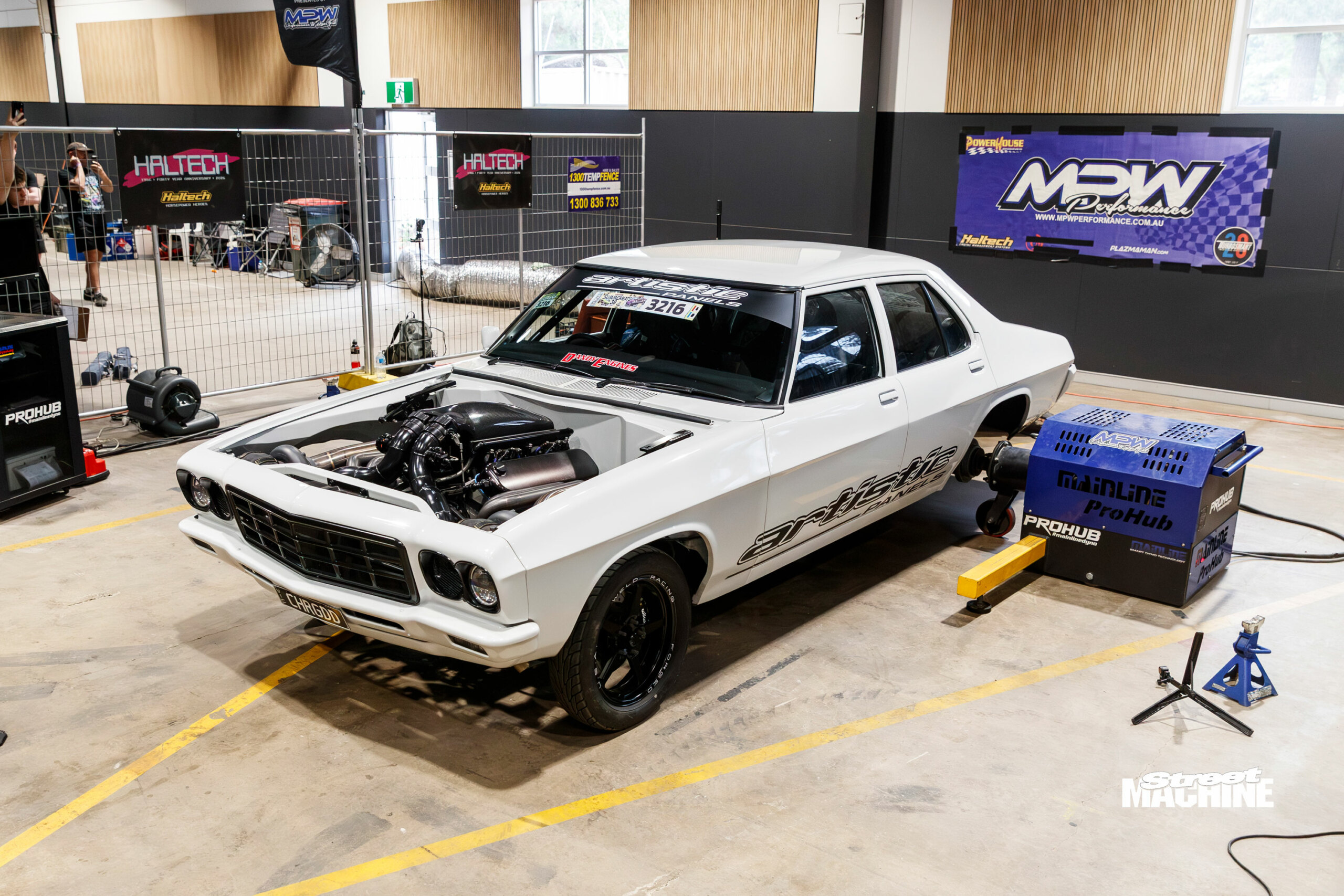 Wild twin turbo HQ Holden wins Haltech Horsepower Heroes with 3697hp